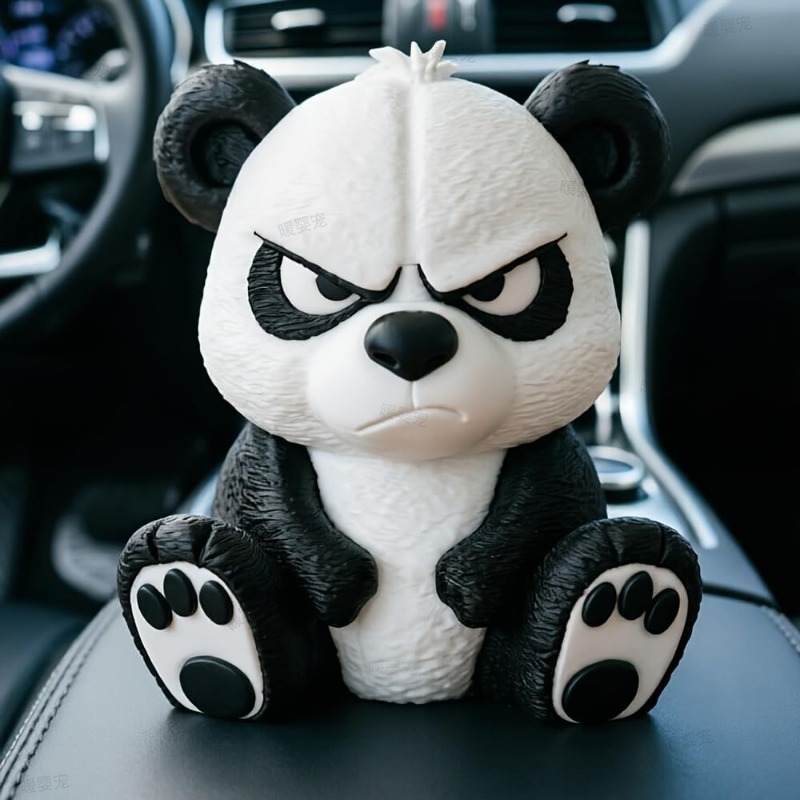 Estatueta 3D de Panda Irritáve - Car Accessories Oman avaliação e preço