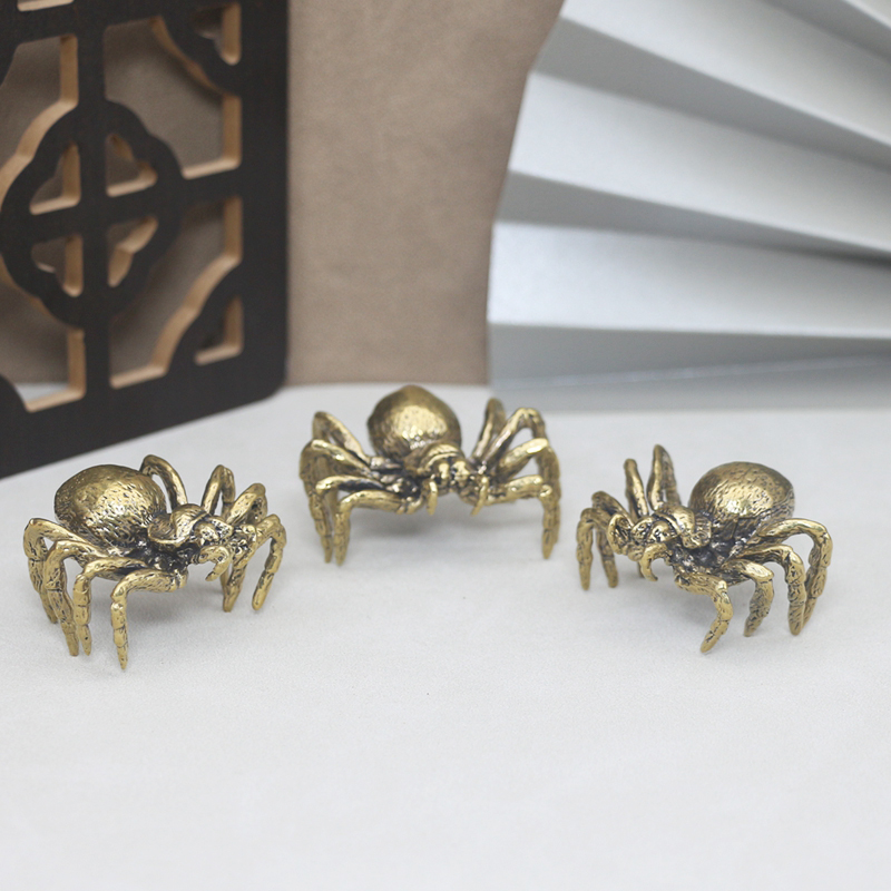 Bronze horror aranha brinquedo - Car Accessories Oman avaliação e preço