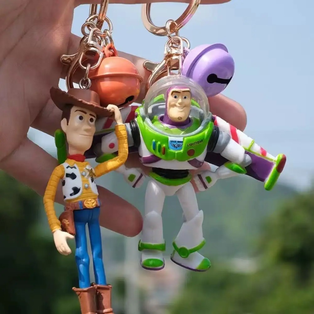 Chaveiro de Boneca de Desenho  - Car Accessories Unique avaliação e preço